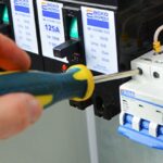 Як вибрати електротехнічне обладнання для підвищення продуктивності підприємства